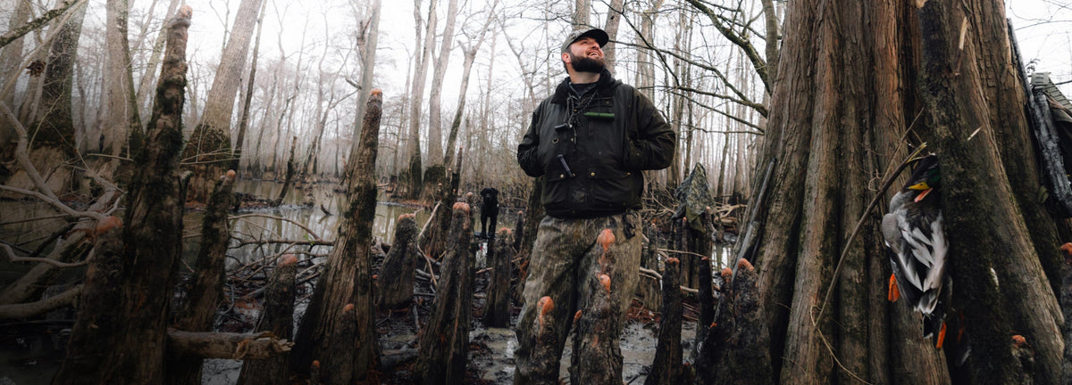 How to choose a waterfowl jacket that fits over waders