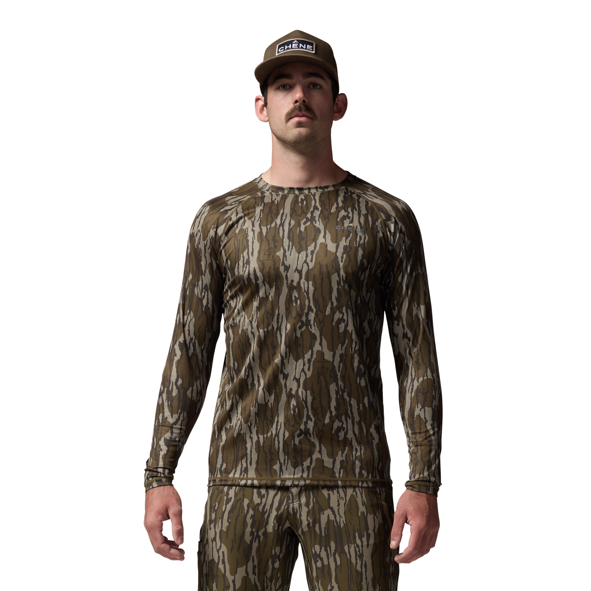 Vale 105 Synthetic Crew L/S in Mossy Oak Original Bottomland, on model #mossy_oak_original_bottomland