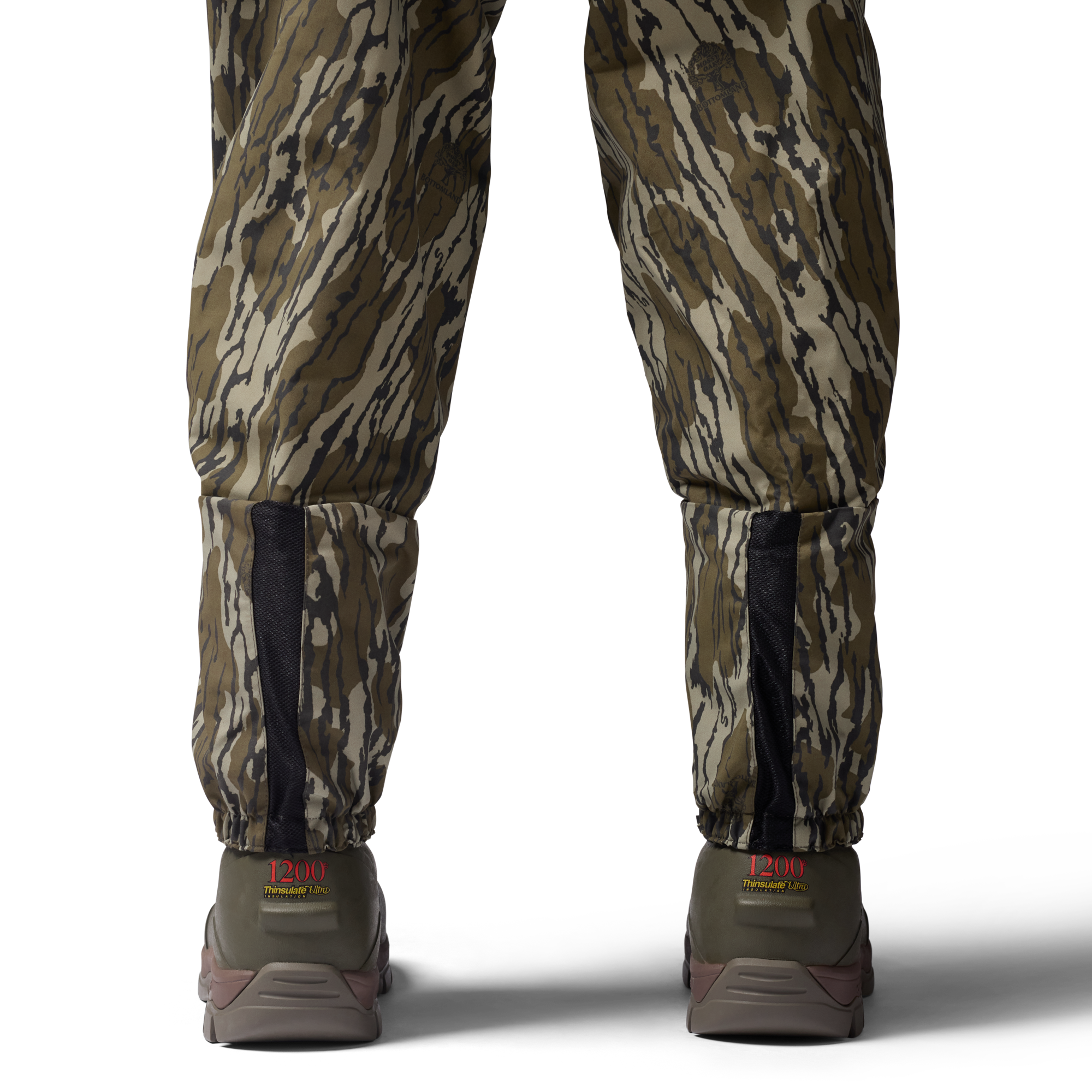 Mossy Oak Original Bottomland 2S Wader in Mossy Oak Original Bottomland, on model #mossy_oak_original_bottomland