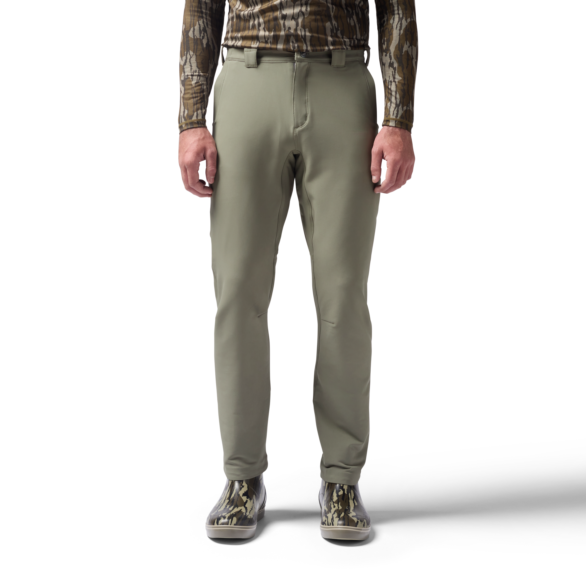 Field Pant in Sage, on model #sage