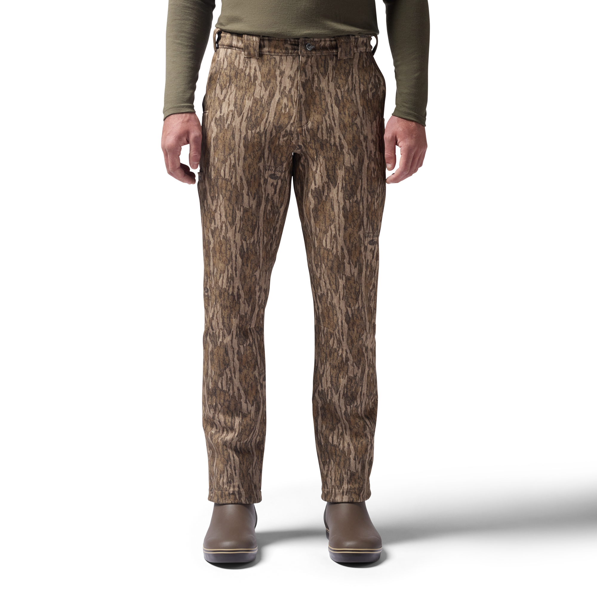 Bonded Fleece Field Pant in Mossy Oak Bottomland, on model #mossy_oak_bottomland