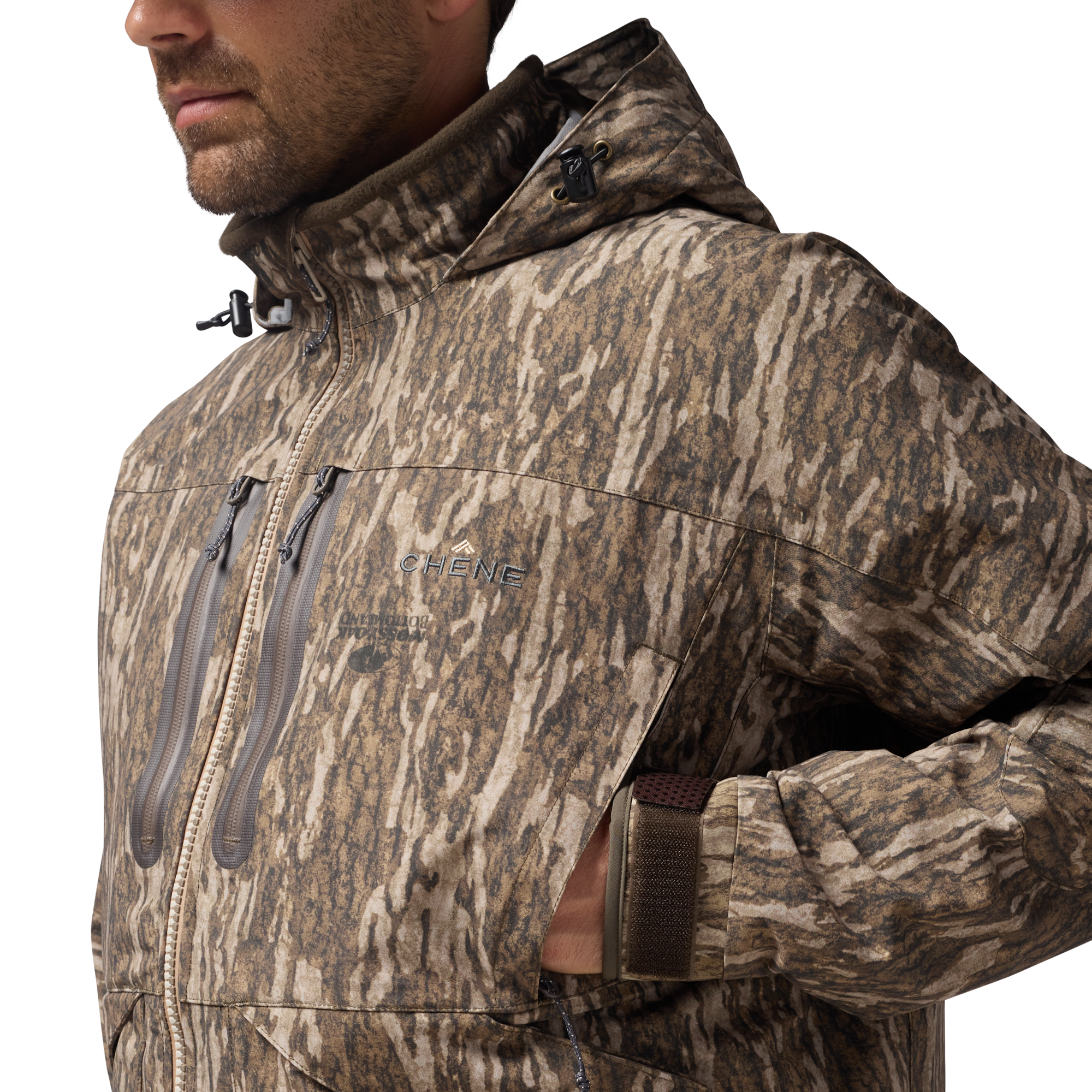 Hydro-Lok Insulated Jacket in Mossy Oak Bottomland, on model #mossy_oak_bottomland