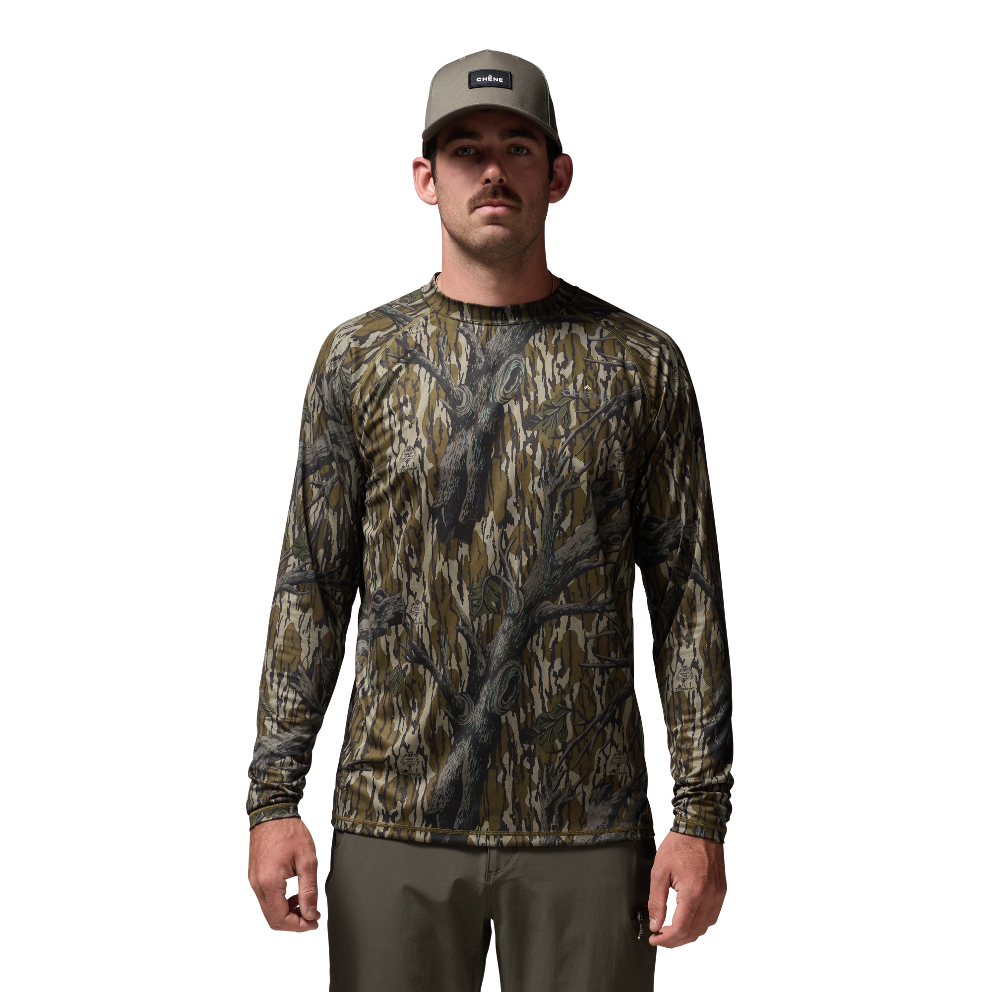 Vale 105 Synthetic Crew L/S in Mossy Oak Bottomland, on model #mossy_oak_bottomland
