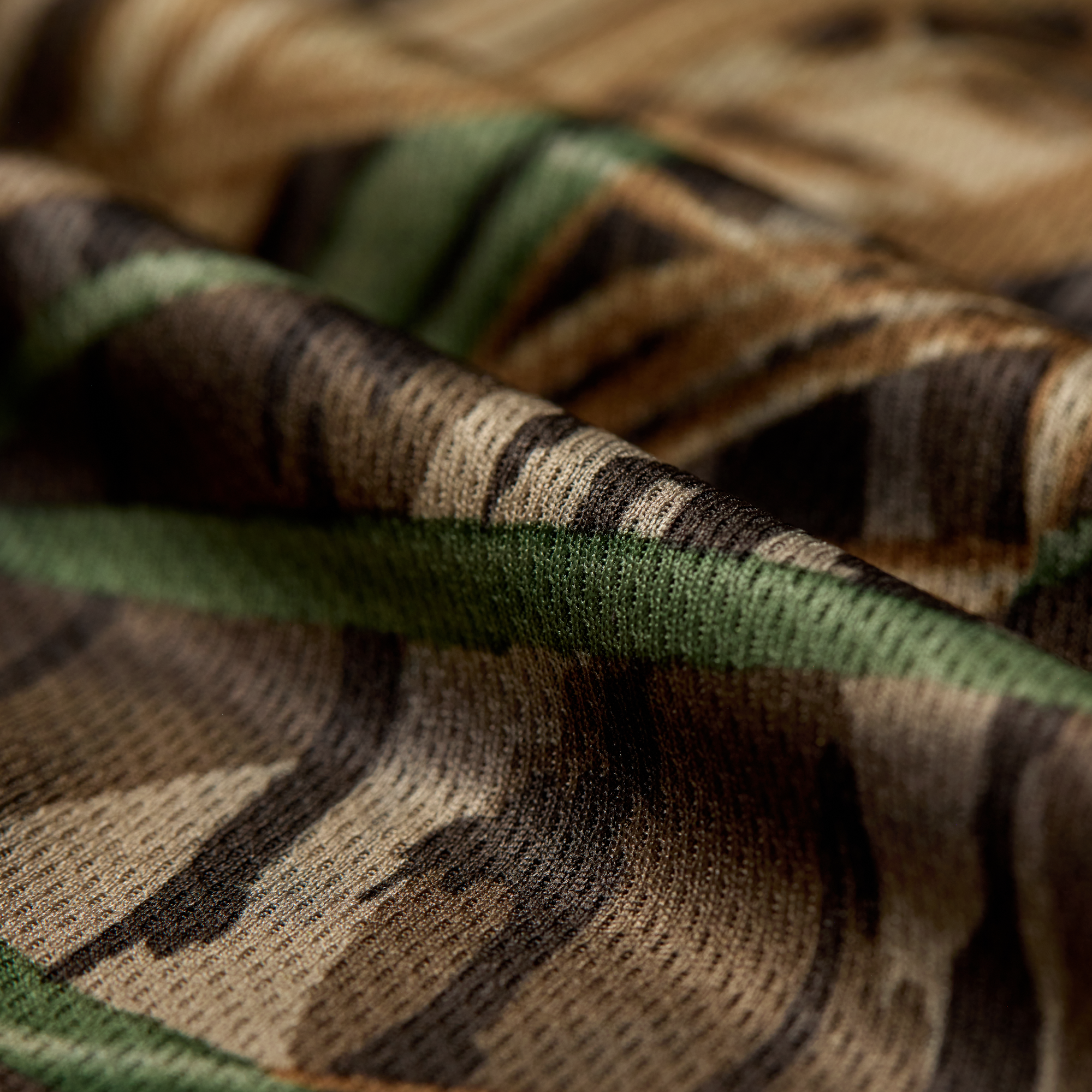 Vale 105 Synthetic Hoodie in Mossy Oak Original Shadow Grass, fabric detail #mossy_oak_original_shadow_grass