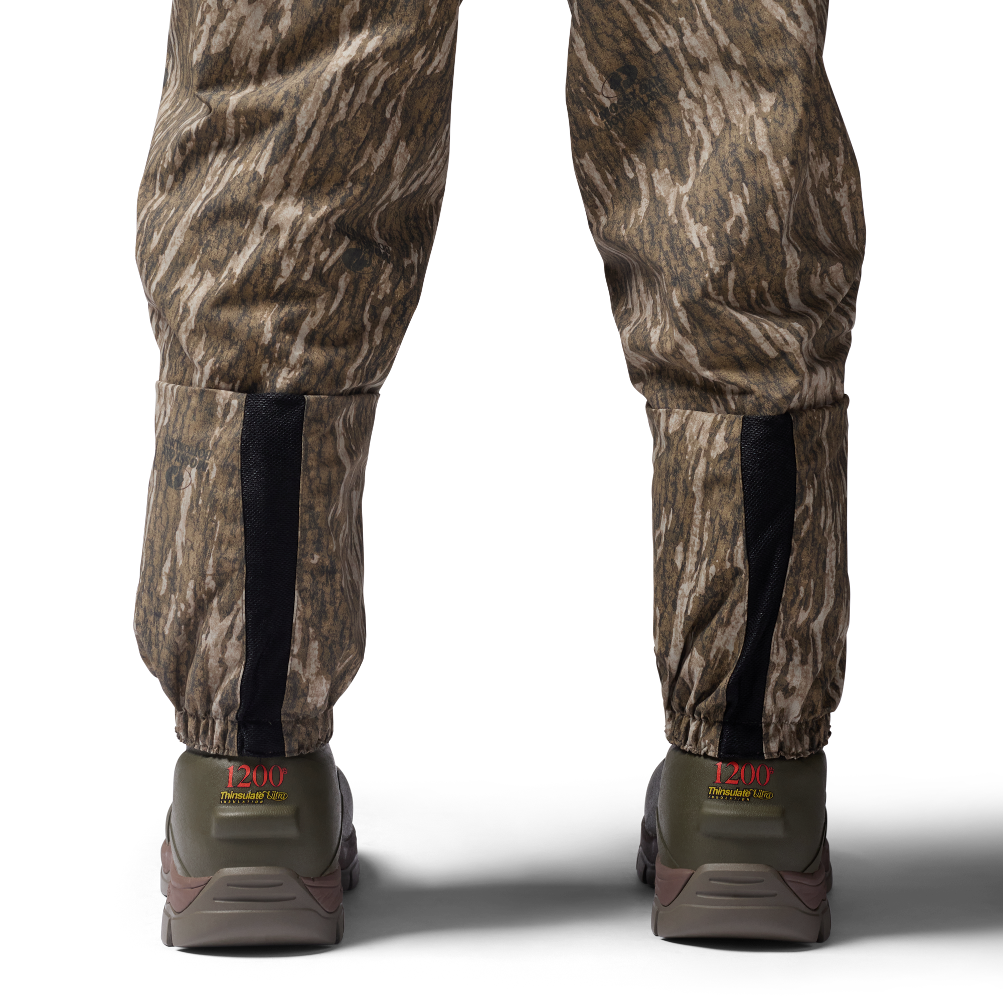 Mossy Oak Bottomland 2S Wader in Mossy Oak Bottomland, on model #mossy_oak_bottomland