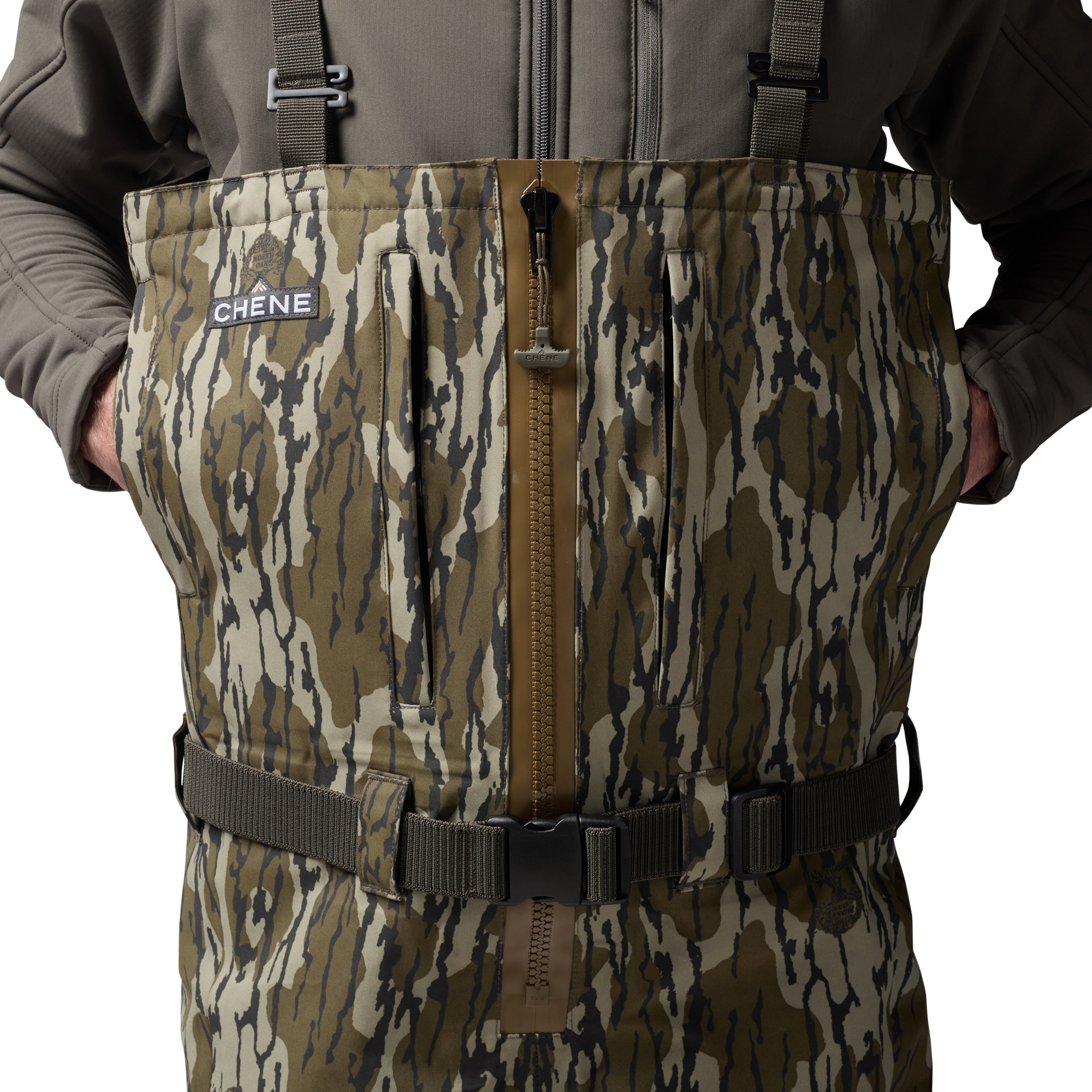 Mossy Oak Original Bottomland 2S Wader in Mossy Oak Original Bottomland, on model #mossy_oak_original_bottomland