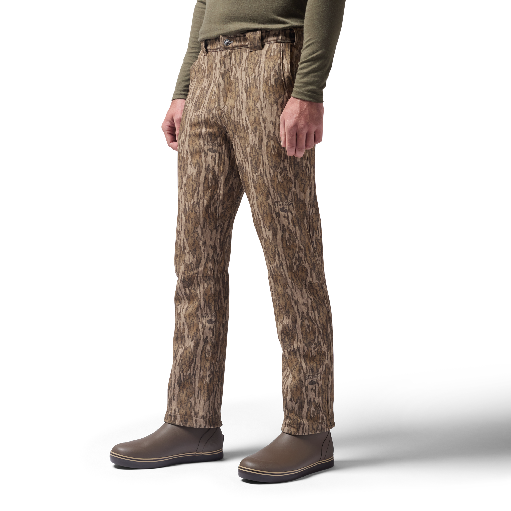 Bonded Fleece Field Pant in Mossy Oak Bottomland, on model #mossy_oak_bottomland