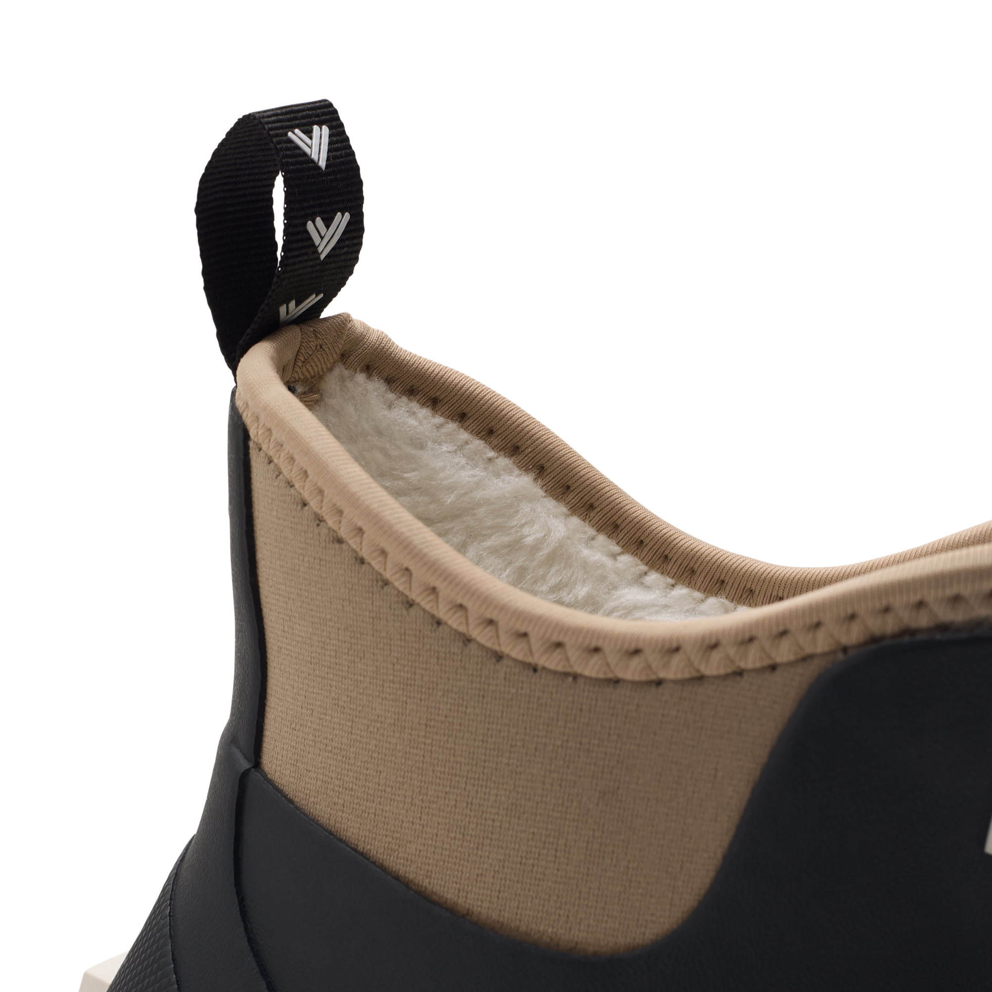 Women's Sherpa Fleece Scout Boot in Black / Tan, product #black_/_tan